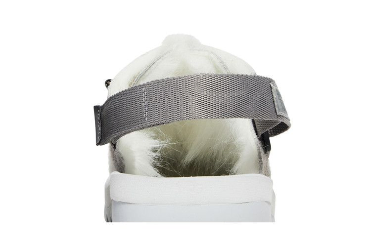Сандалии Reebok END. x Beatnik Sandal 'Reported Sightings - Abominable Snowman'
