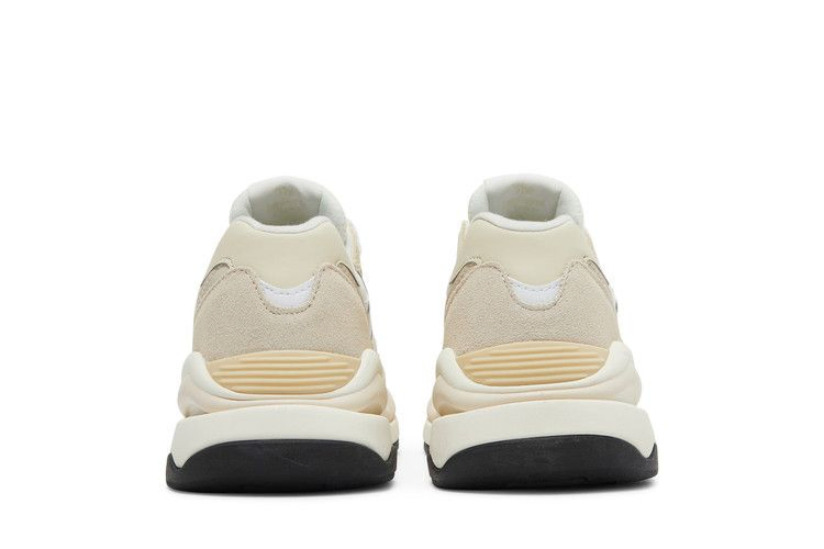 Кроссовки New Balance Wmns 57/40 'Sea Salt'