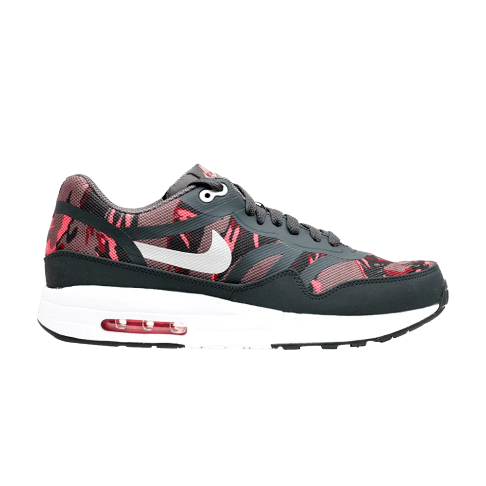 Krossovki-Nike-Air-Max-1-Premium-Tape-Brown-Camo