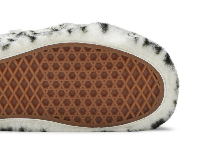 Кроссовки Sandy Liang x Vans Wmns Classic Slip-On Platform 'Fuxxy Leopard'