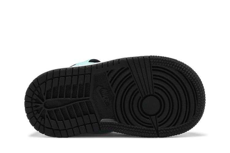 air-jordan-1-mid-td-tropical-twist-640735-132_03