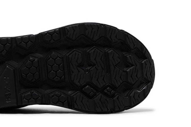 Кроссовки HOKA Clifton L Suede 'Triple Black'