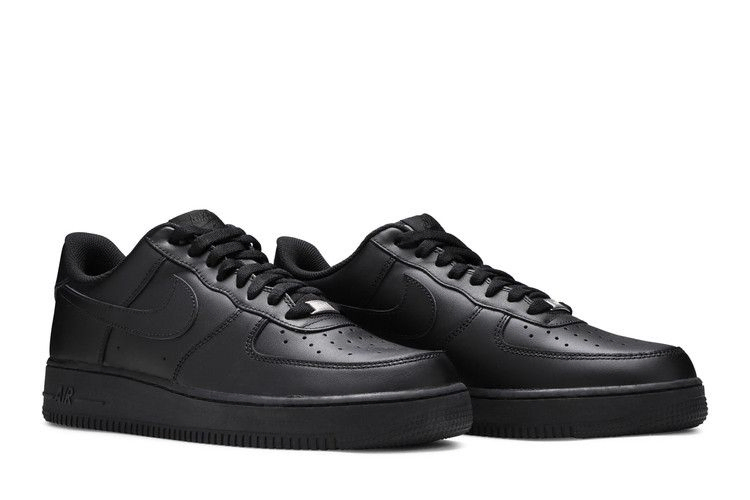 air-force-1-07-triple-black-cw2288-001_07