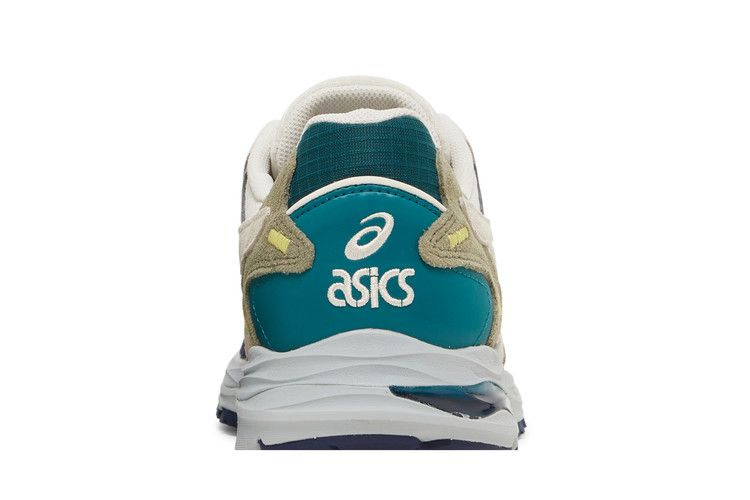 Кроссовки ASICS Gel MC Plus 'Lichen Green Birch'