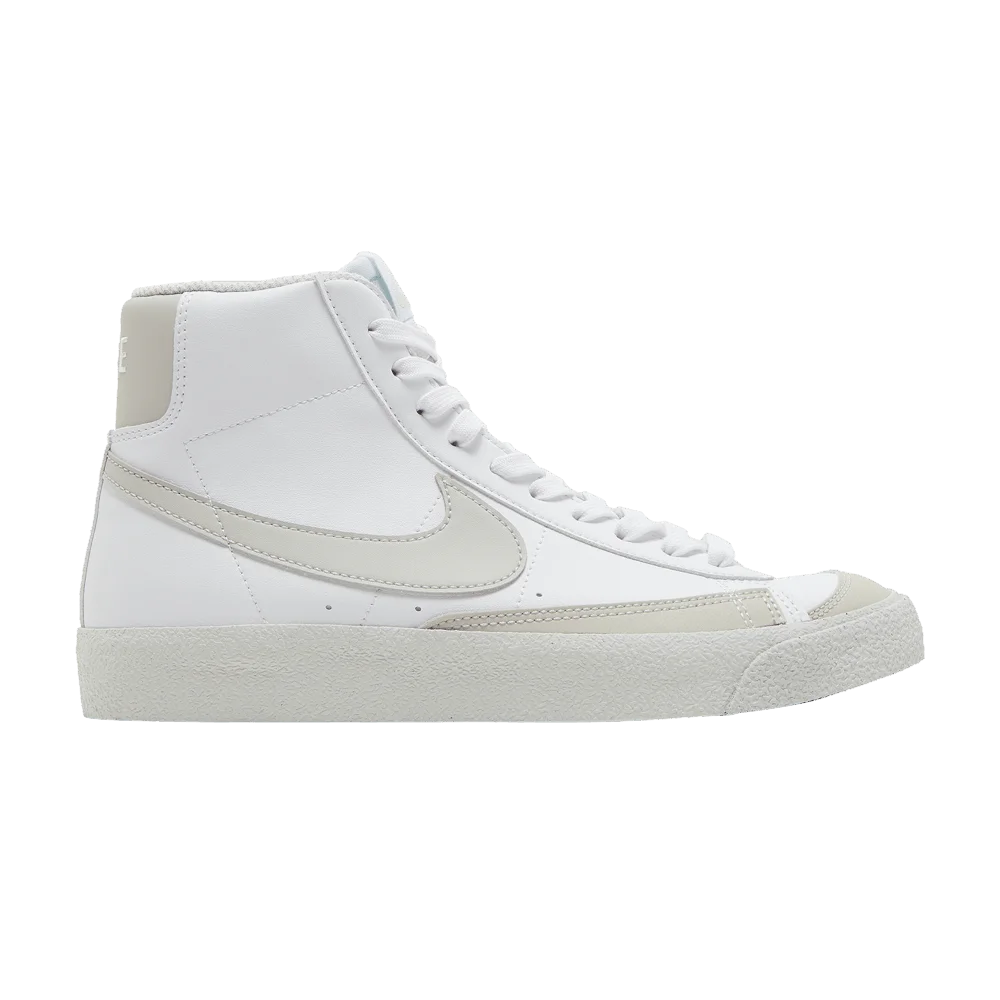 Krossovki-Nike-Blazer-Mid-77-SE-GS-White-Light-Bone