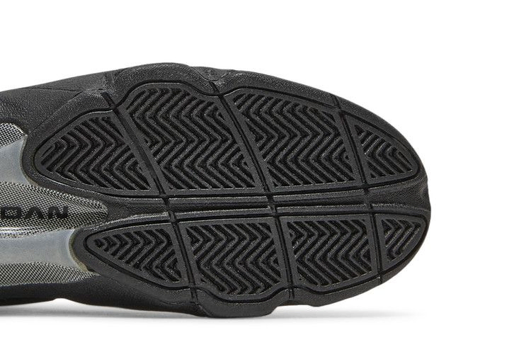 wmns-air-jordan-og-triple-black-cw0907-001_04