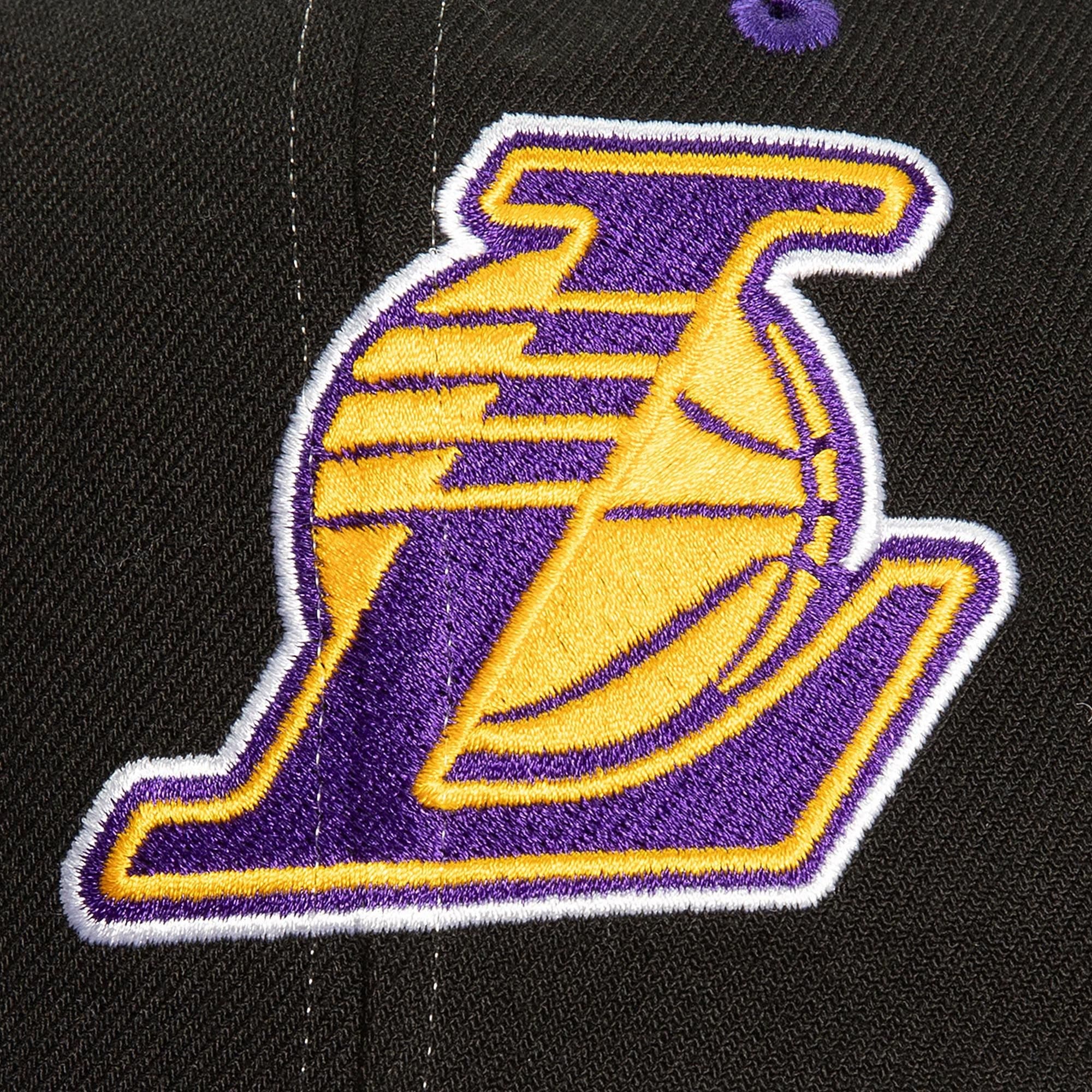 Бейсболка Mitchell & Ness Overbite Pro Snapback Los Angeles Lakers Hat