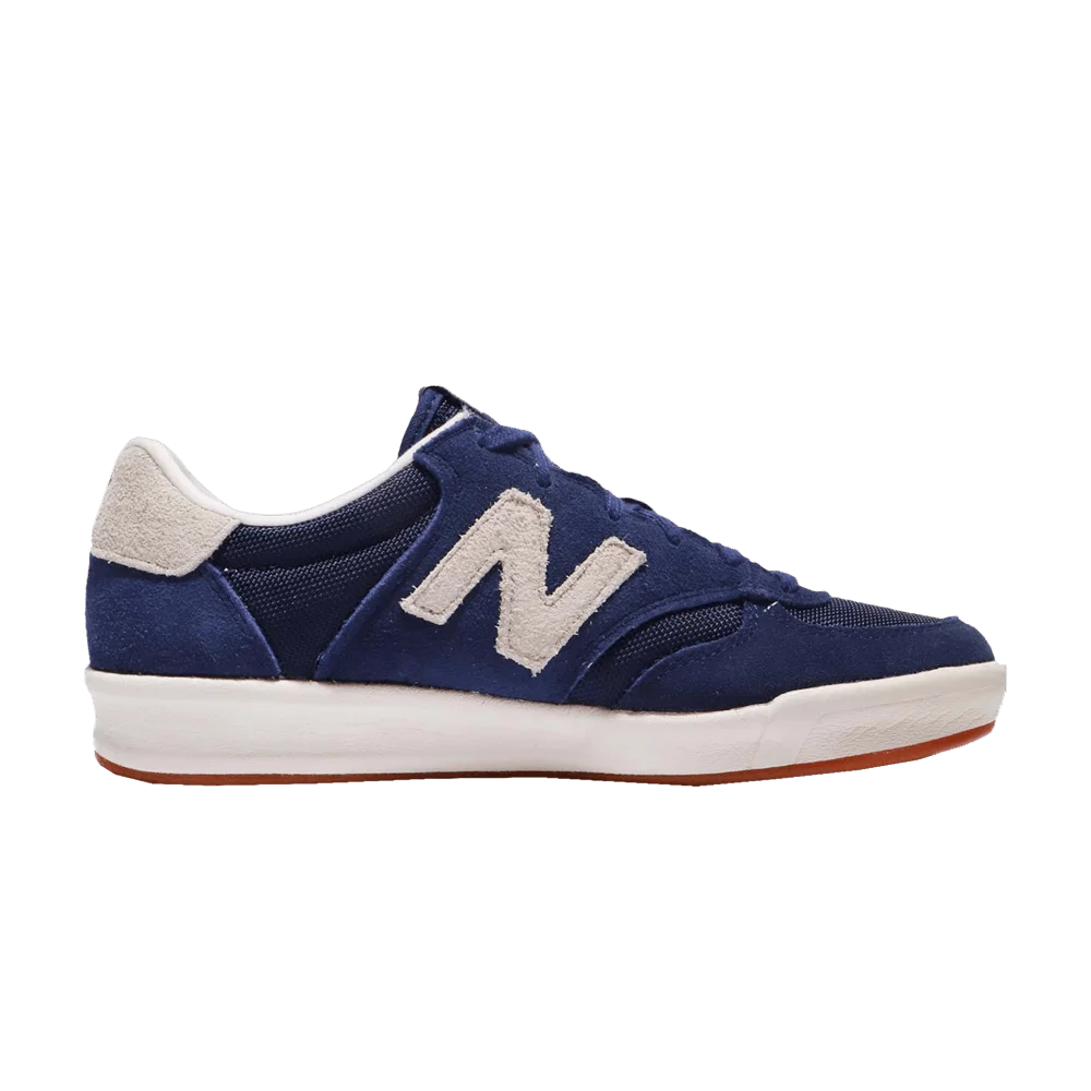 Krossovki-New-Balance-300-Blue-Ivory