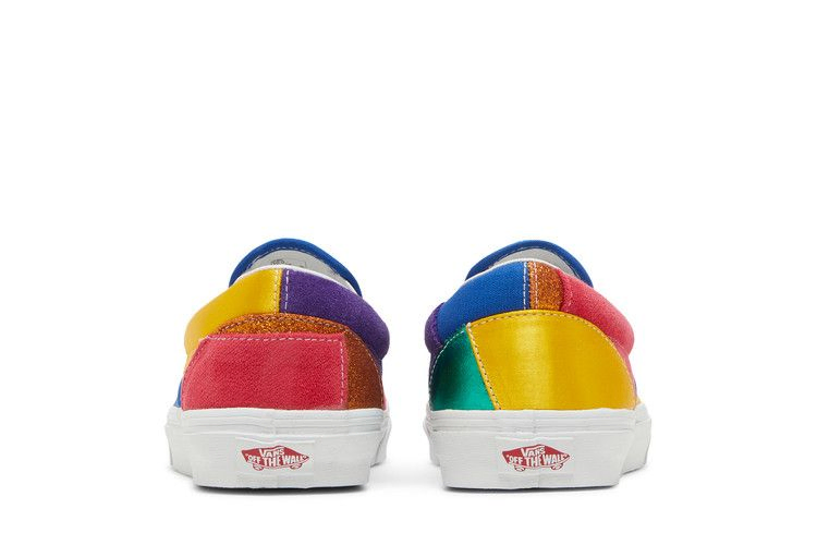 classic-slip-on-pride-patchwork-vn0a33tb44b_05