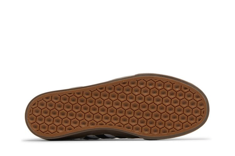busenitz-vulc-2-white-gum-gw3190_03