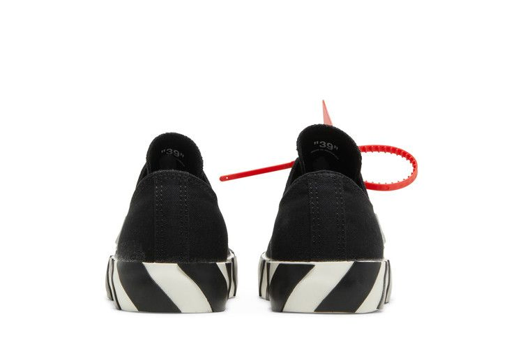 Кроссовки Off-White Vulc Sneaker 'Black'