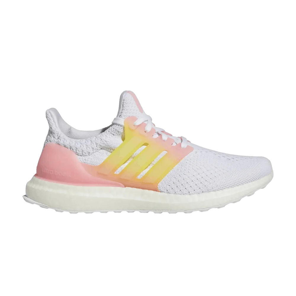 Krossovki-adidas-Wmns-UltraBoost-5.0-DNA-White-Beam-Pink