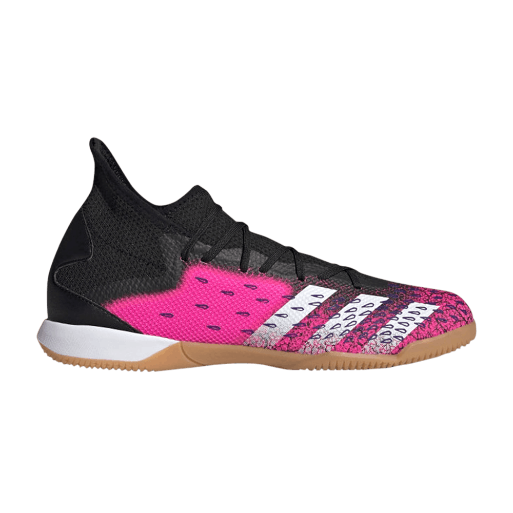 predator-freak-3-in-demonscale-shock-pink-fw7518