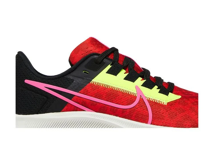 Кроссовки Nike Wmns Air Zoom Pegasus 38 'Chile Red Hyper Pink'