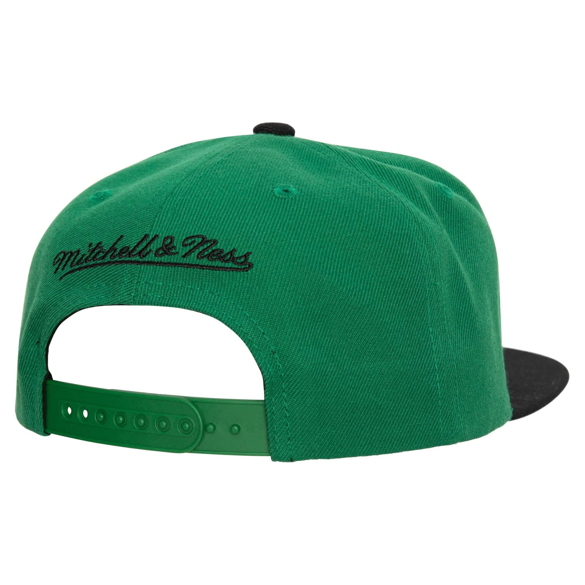 Mitchell-Ness-Team-2-Tone-2.0-Snapback-HWC-Boston-Celtics-Hat-1-1