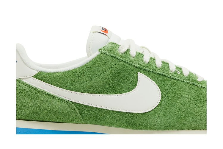 wmns-cortez-vintage-chlorophyll-fj2530-300_01