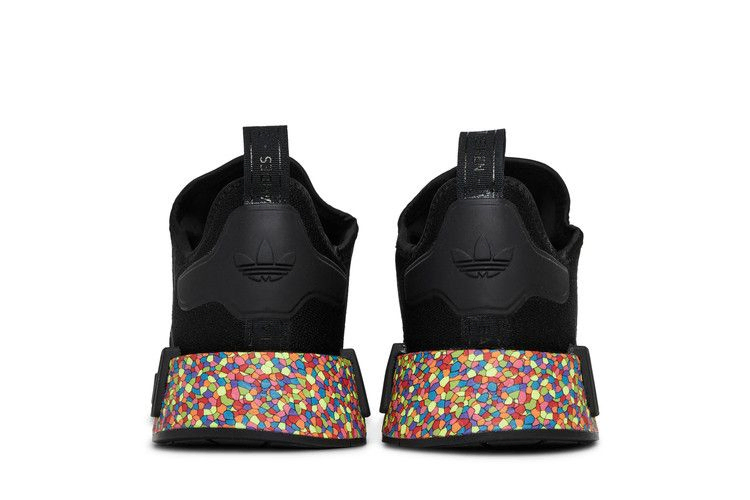 nmd_r1-mosaic-boost-pack-gz4613_05