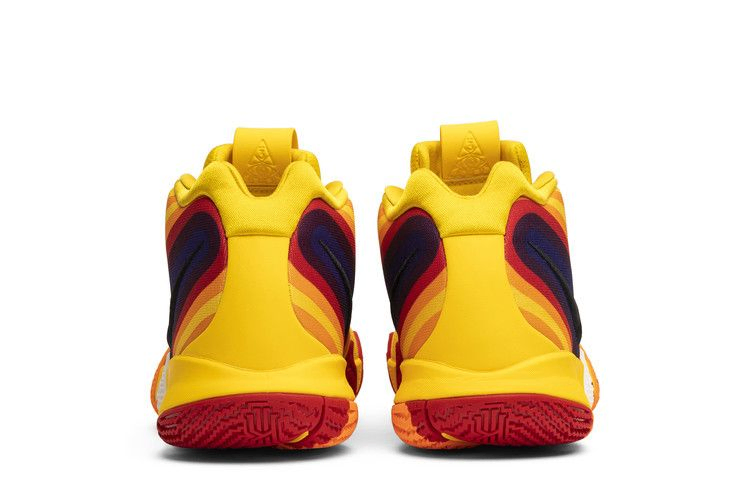 Кроссовки Nike Kyrie 4 '70s'