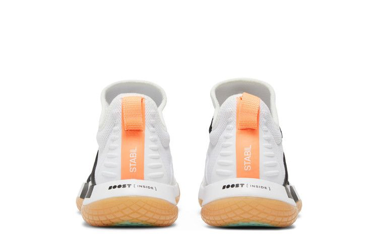 Кроссовки Adidas Wmns Stabil Next Gen Primeblue Wide 'White Beam Orange Gum'