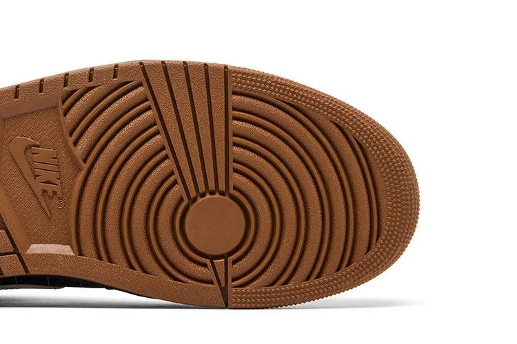 Кроссовки Air Jordan Low SE 'Black Light British Tan'