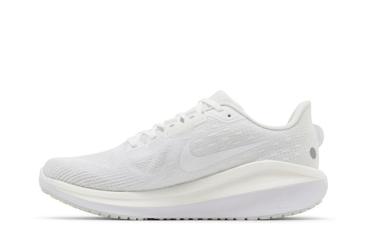 Кроссовки Nike Vomero 17 'White Platinum Tint'