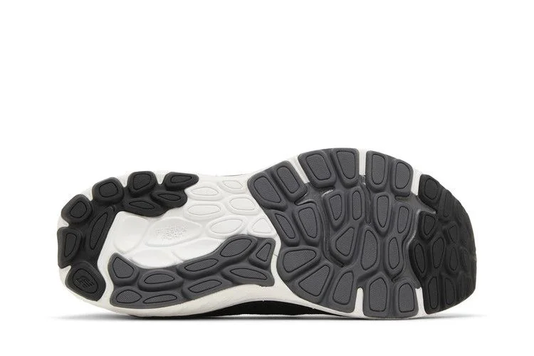 Krossovki-New-Balance-Fresh-Foam-X-860v13-2E-Wide-Black-Magnet-3