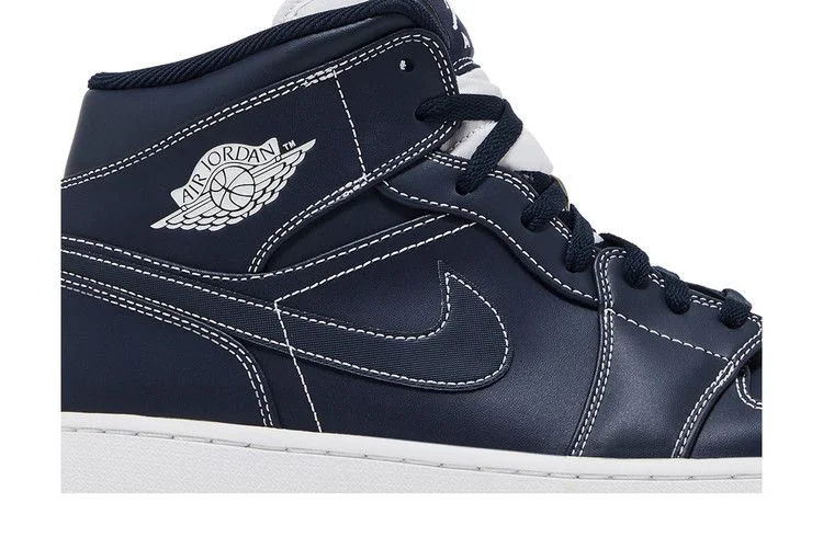 Krossovki-Air-Jordan-1-Retro-Mid-Re2pect-1