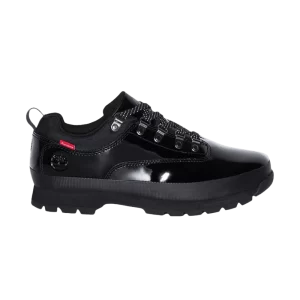 supreme-x-euro-hiker-low-triple-black-tb0a2dj9-300x300