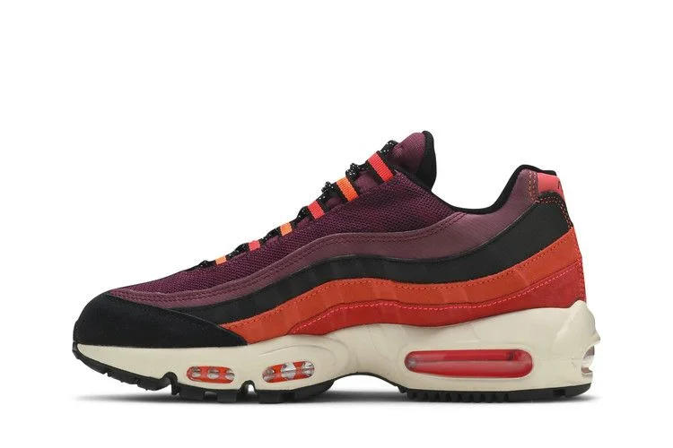 Кроссовки Nike Air Max 95 Winterized 'Villain Red'