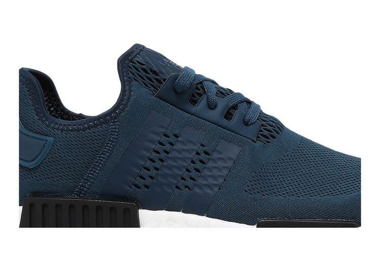 Кроссовки Adidas NMD_R1 'Crew Navy'