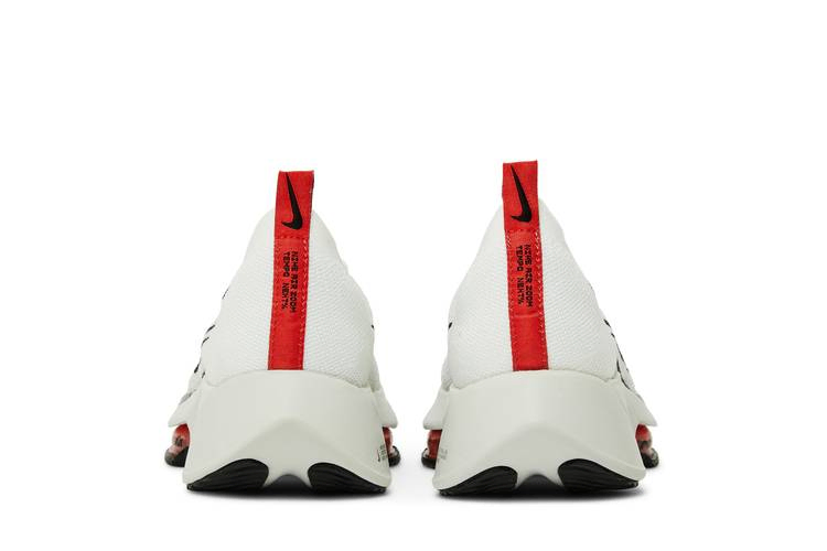 Кроссовки Nike Air Zoom Tempo NEXT% 'White Light Crimson'