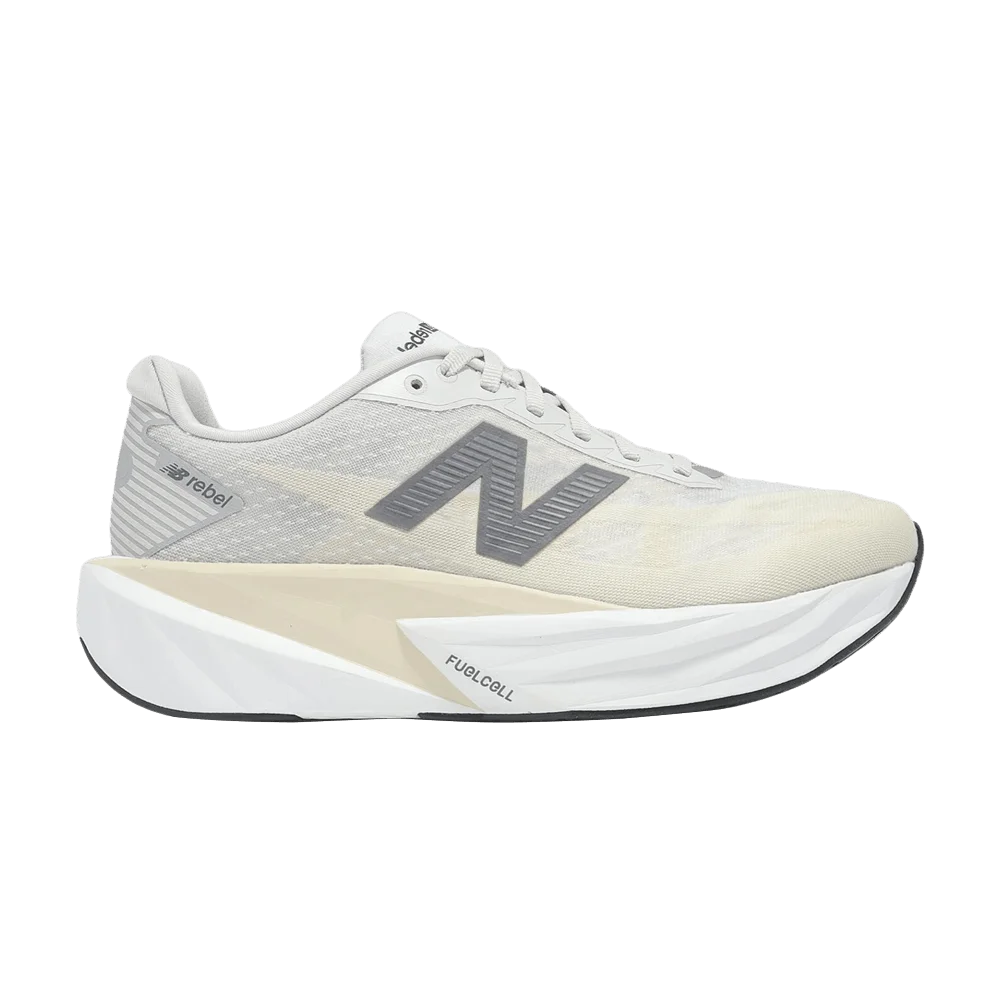 Krossovki-New-Balance-Fuelcell-Rebel-V5-2E-Wide-Grey-Matter-Linen-White