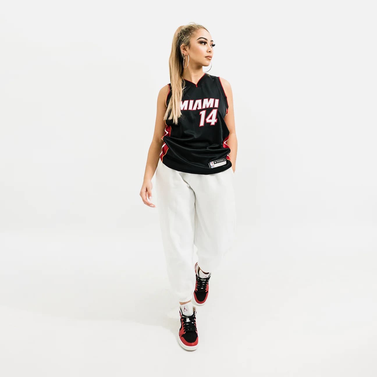 2022-23-Miami-Heat-Tyler-Herro-14-Youth-Swingman-Icon-Edition-Black-Jersey-6