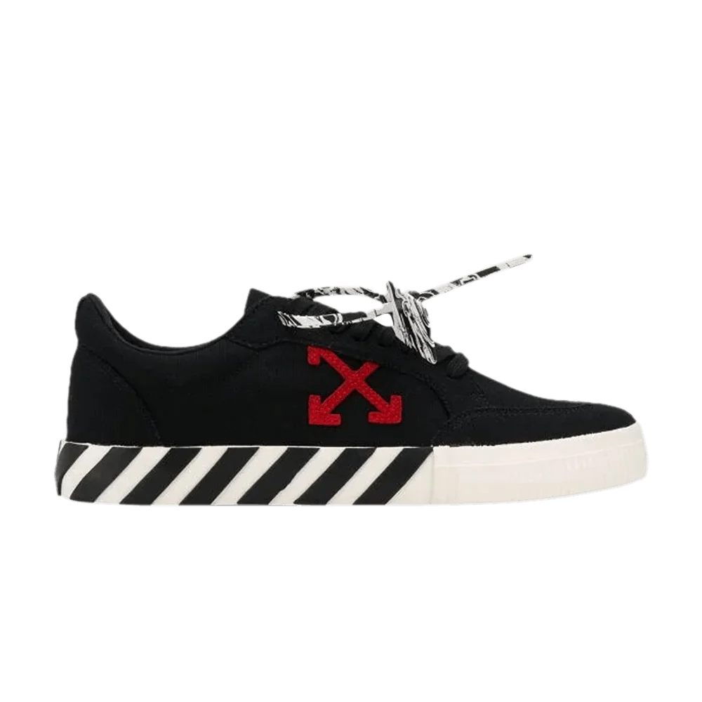 Krossovki-Off-White-Vulc-Low-Black-Red