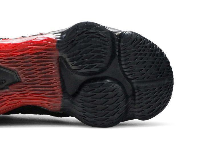 Кроссовки Nike LeBron 17 'Infrared VI'