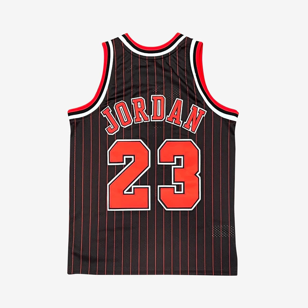 Баскетбольная джерси 1996-97 Chicago Bulls Michael Jordan #23 Youth Authentic Pinstripe Jersey