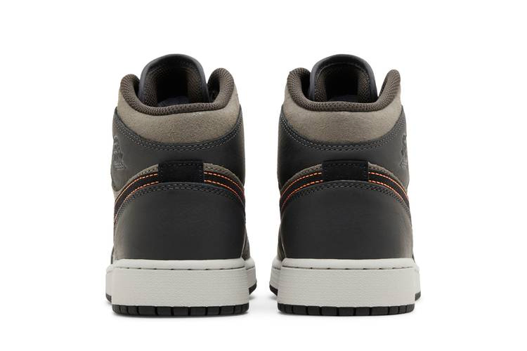 air-jordan-1-mid-se-gs-night-stadium-fq8341-017_05