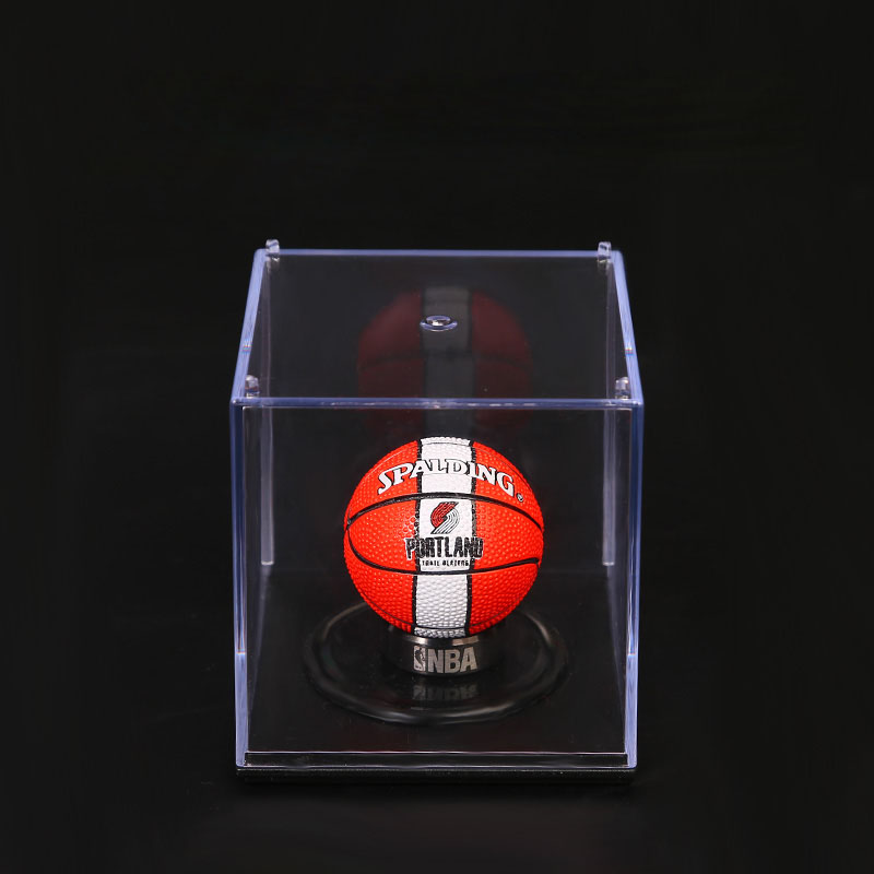 Jinduo-Trail-Blazers-Ball-Display-Keychain