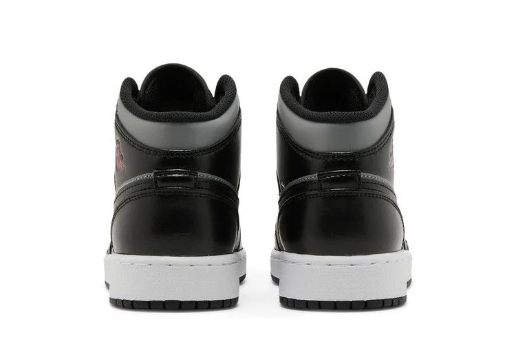 Krossovki-Air-Jordan-1-Mid-GS-Shadow-5
