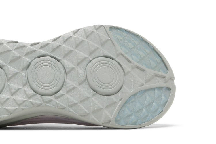 Кроссовки TOMBOGO x Saucony Butterfly 'Sage Moon'