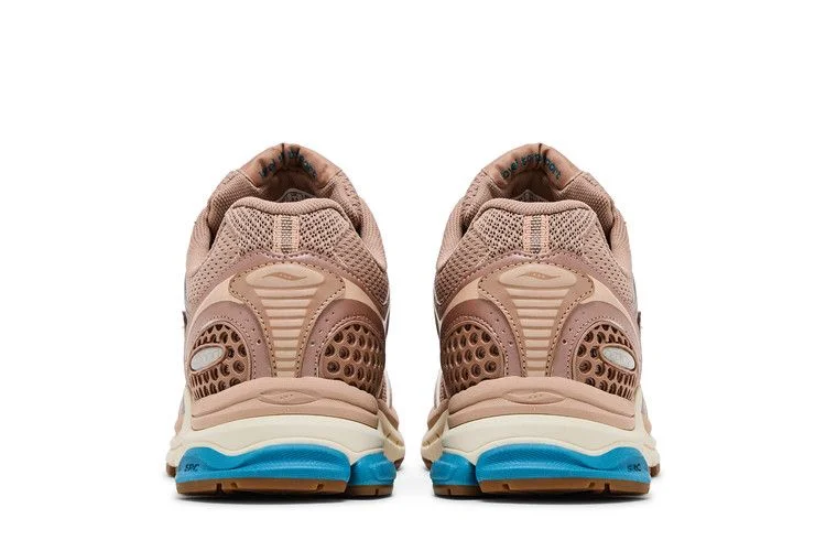 Кроссовки Saucony ProGrid Triumph 4 CS 'Tan Royal'