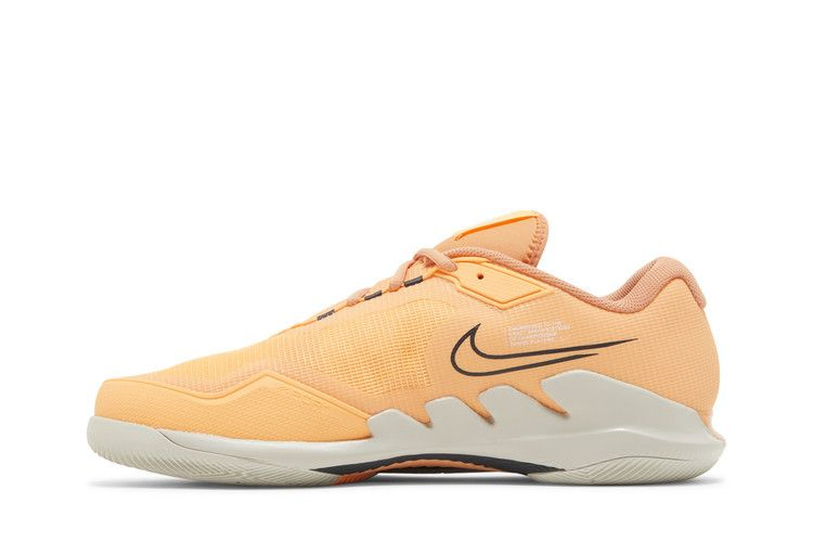 Кроссовки NikeCourt Air Zoom Vapor Pro 'Peach Cream'