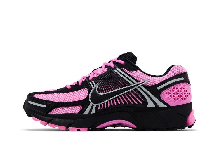 Кроссовки Nike Wmns Air Zoom Vomero 5 'Pink Spell Black'