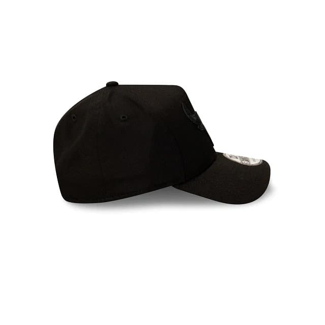 Бейсболка New Era Chicago Bulls All-Black 9FORTY A-Frame NBA Snapback Hat