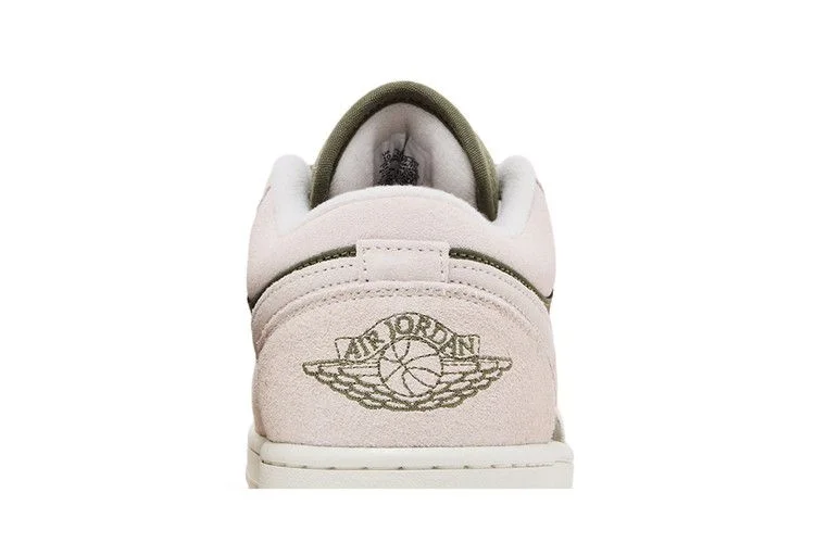 Кроссовки Air Jordan 1 Low 'Medium Olive'