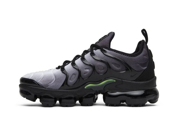 Кроссовки Nike Air VaporMax Plus 'Neon 95'