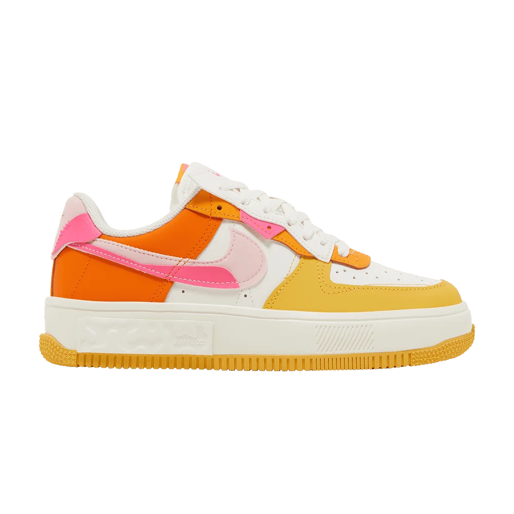 Krossovki-Nike-Wmns-Air-Force-1-Fontanka-Sunrise