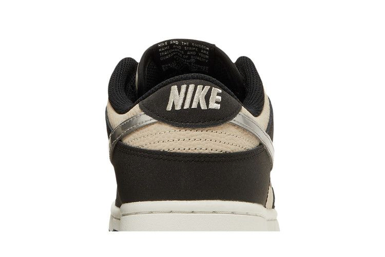 Кроссовки Nike Wmns Dunk Low 'Starry Laces'
