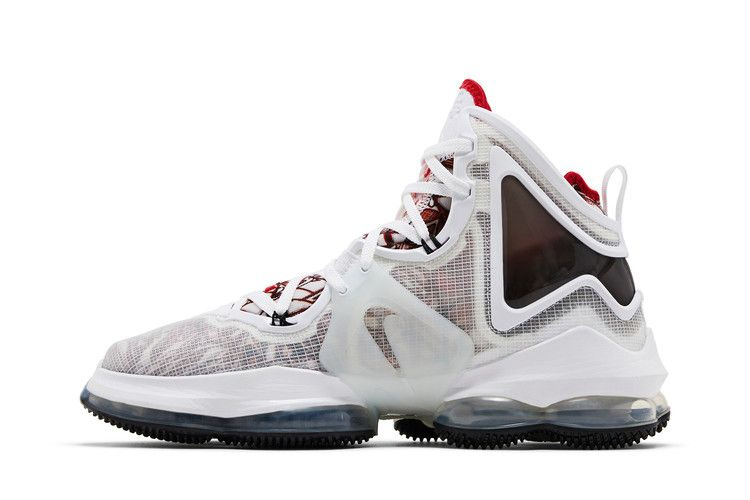 Кроссовки Nike LeBron 19 'Sketch'