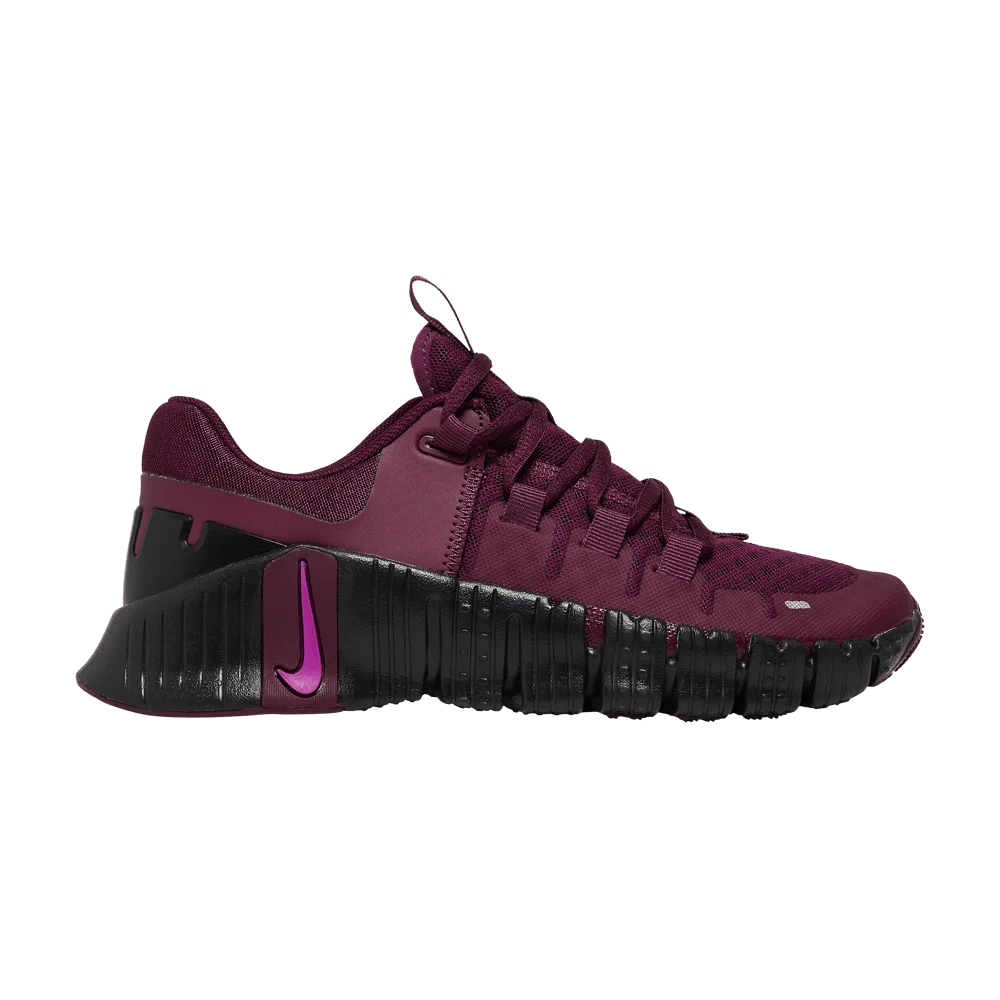 Krossovki-Nike-Wmns-Free-Metcon-5-Bordeaux